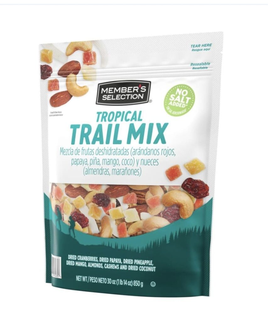 Tropical Trail Mix | Dulces & Mas